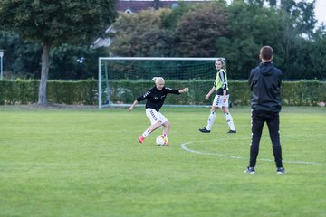 Bild 29 - Frauen SV Henstedt Ulzburg - Wellingsbuettel : Ergebnis: 11:1